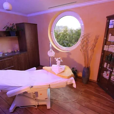 Отель & Restaurant Hanse Kogge Козеров