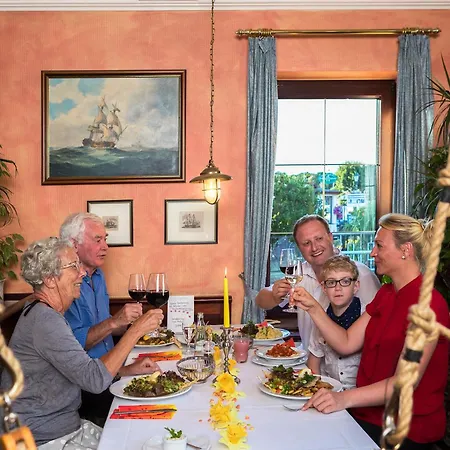 & Restaurant Hanse Kogge Отель