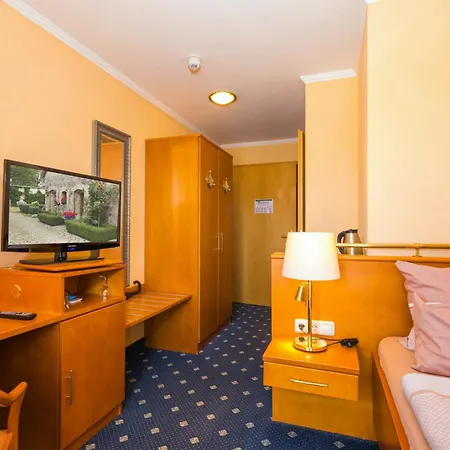 & Restaurant Hanse Kogge Отель