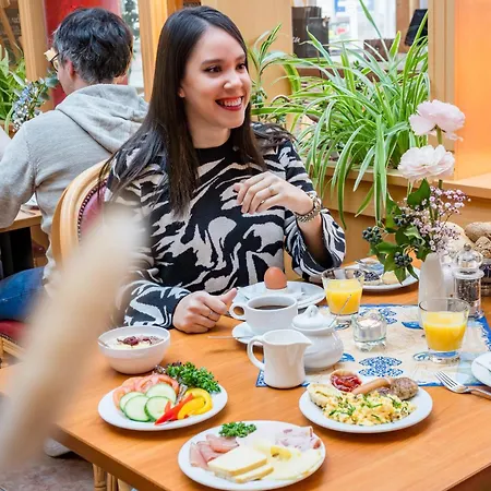 & Restaurant Hanse Kogge Козеров